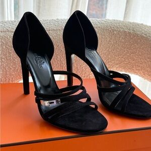 Brand new Hermes Lipstick 105 MM Black Heels Size 37.5 Suede Goatskin